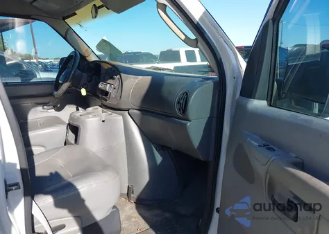 2004 Ford E-250 Commercial/Recreational из США, поврежденный, VIN 1FTNE24L34HA18183